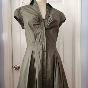 Olive Green Button Up Shirtdress with Pockets Large IZ Byer
